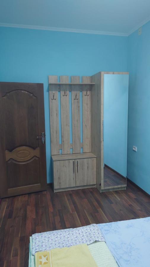Megi Hostel Fergana Ngoại thất bức ảnh
